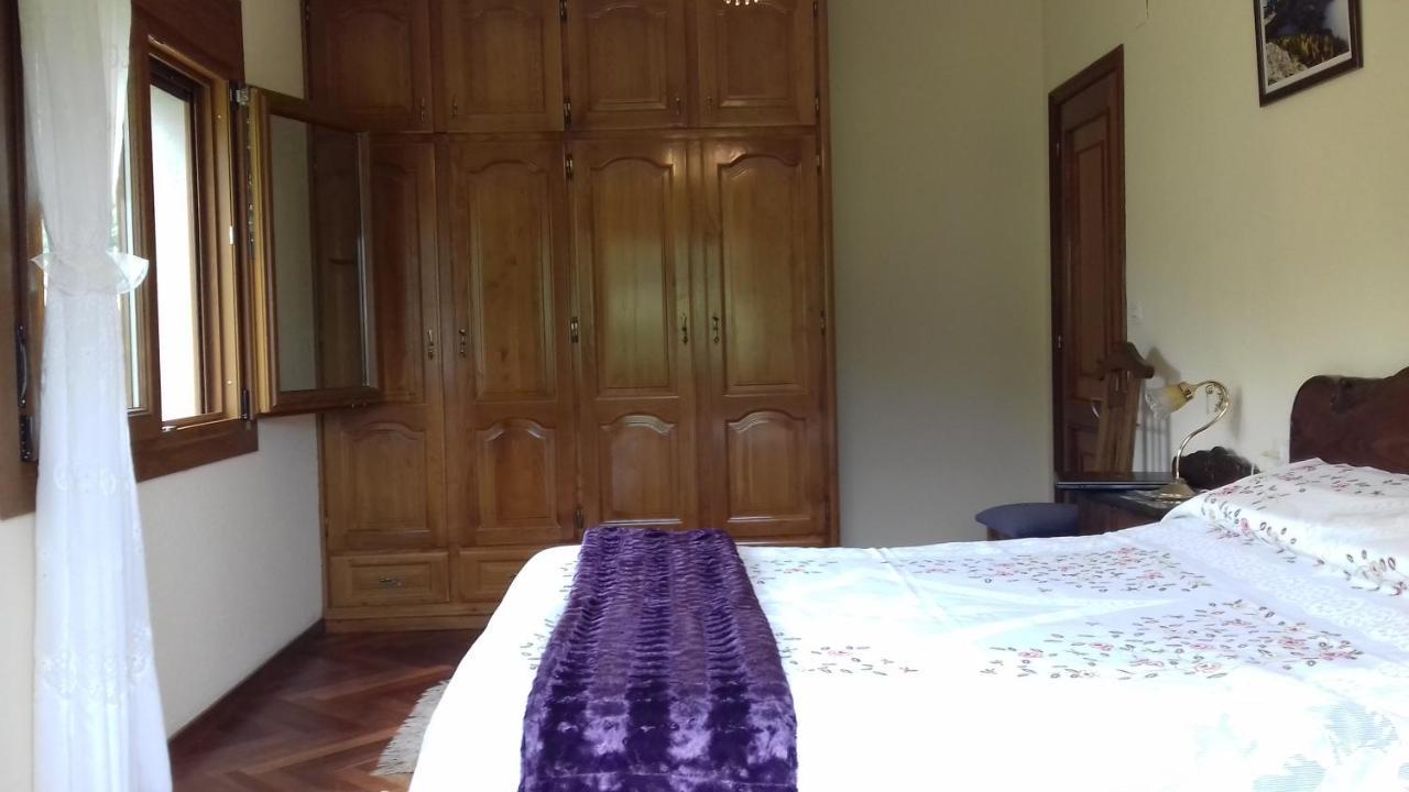 Villa Con Piscina En Panton Ribeira Sacra Galicia Ideal Para Familias Exterior photo